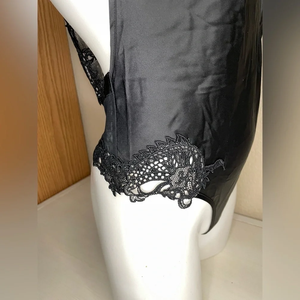 Victoria’s Secret Bodysuit Very Sexy Bodysuit VS Lingerie VS Dragon Teddy 🆕🌙 🐉